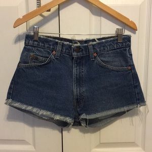 ***SOLD*** Levi’s - Urban/ Urban renewal shorts